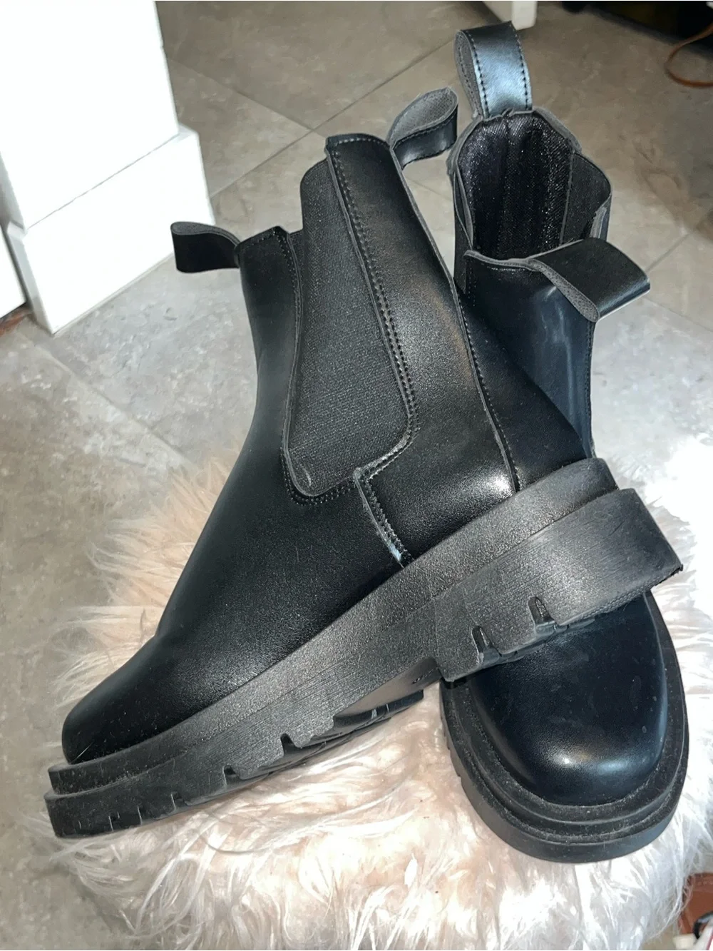 N/A sleek black